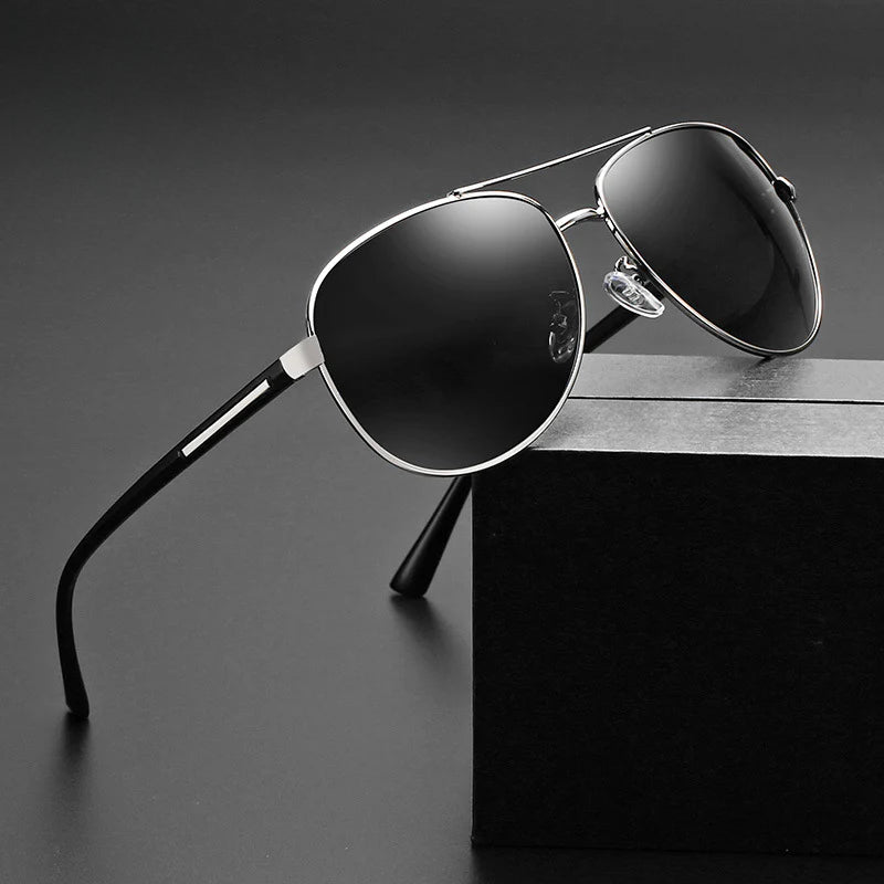 Pilot One - C1 black frame black gray sheet - PhiFinery