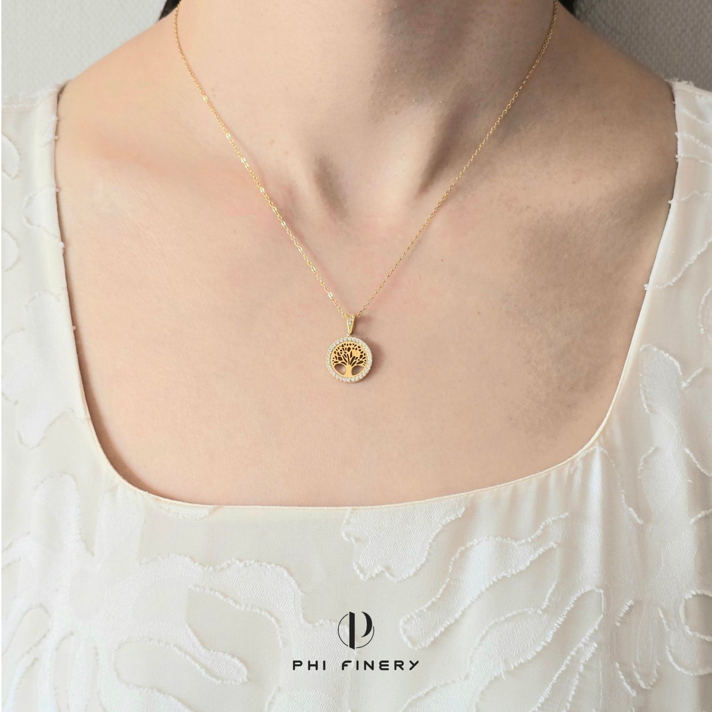 Eternal Roots Halo Necklace