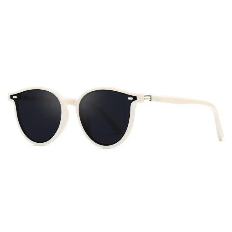 Phifinery Jovie - Black frame gray film