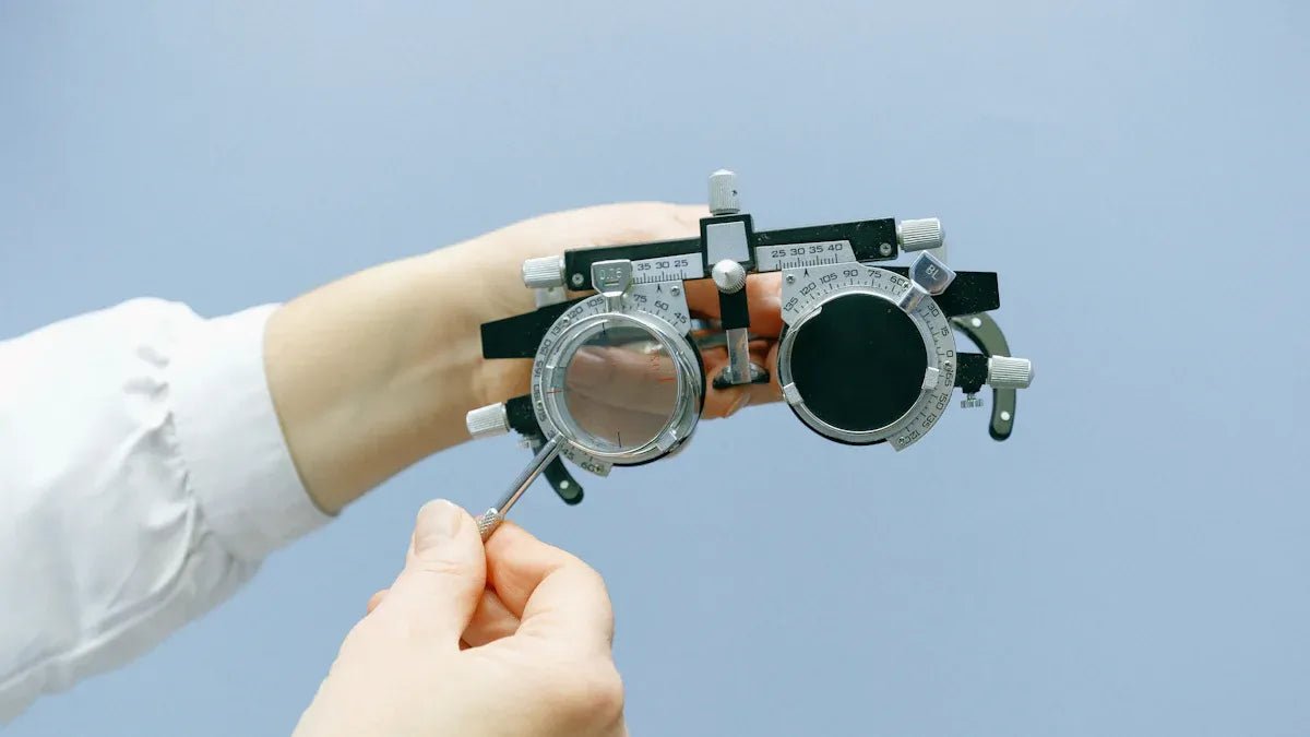 Pupillary distance and its measurement - PhiFinery