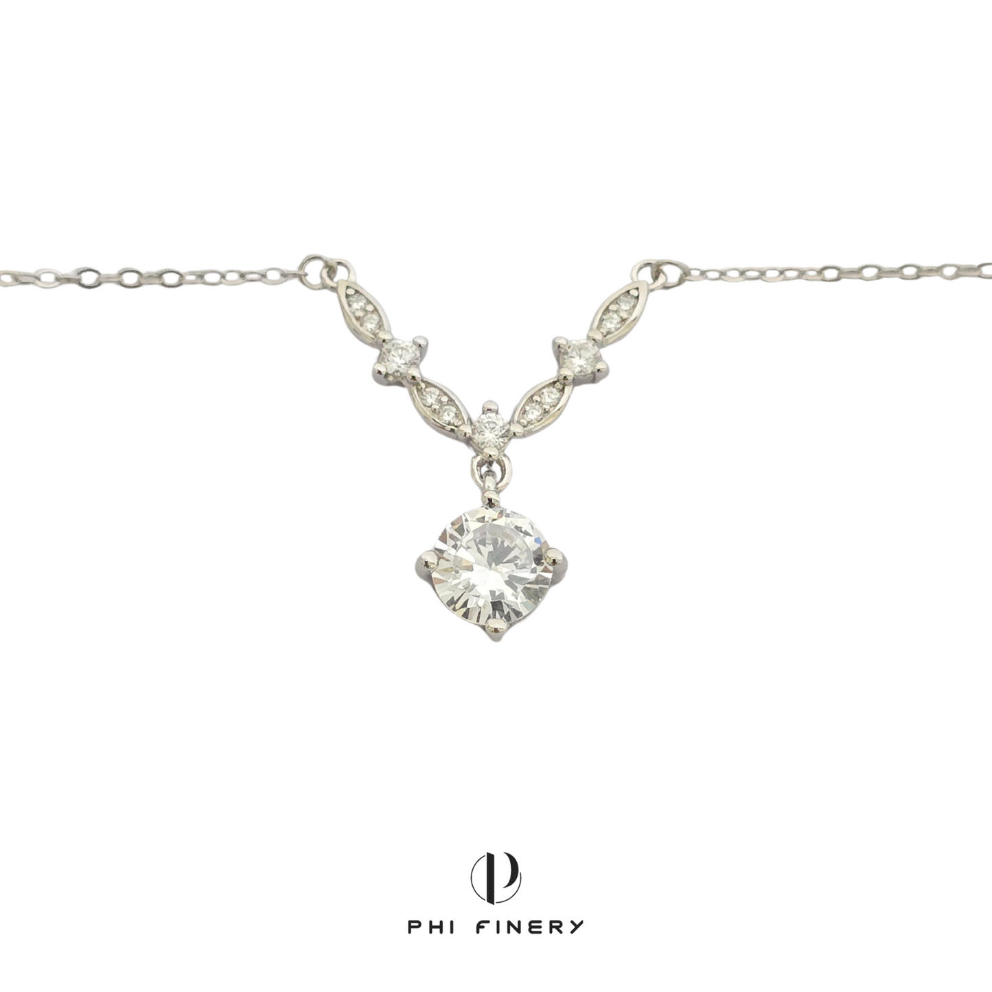 Victory Laurel Solitaire Necklace