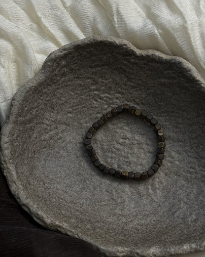 At One’s Leisure Bracelet – Green Aquilaria