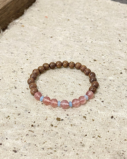 Seven Parts Sugar Bracelet – Golden Thread Rosewood & Strawberry Crystal