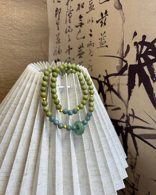 Misty Rain Descends upon the South of the Yangtze Bracelet – Jadeite & Alashan