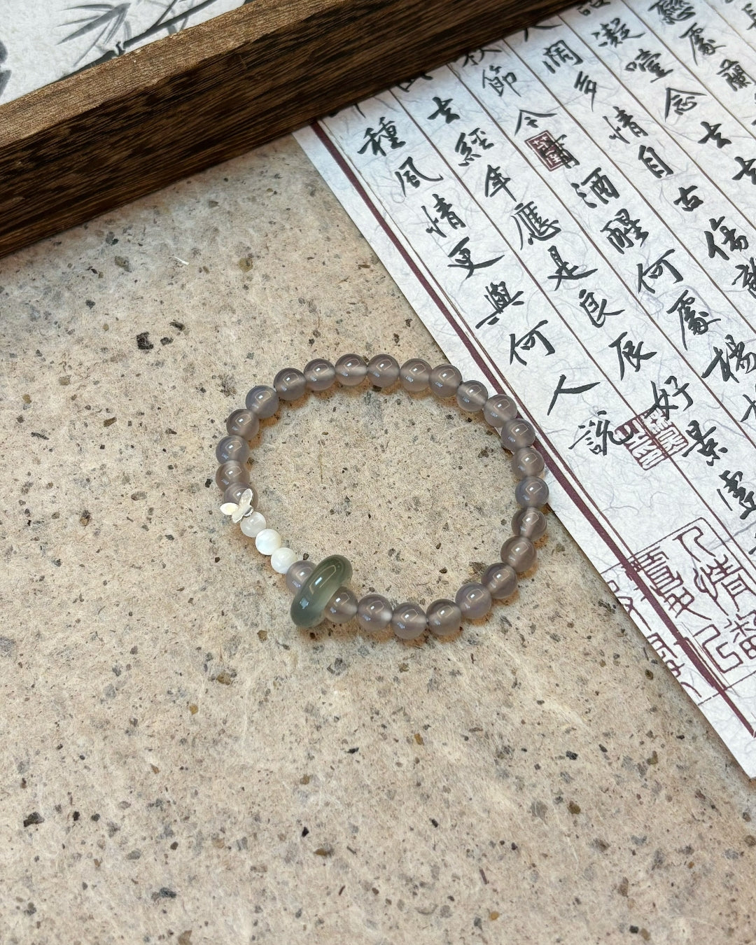 The Silverwing Mist Bracelet – Grey Agate, Turban Shell & Sterling Silver